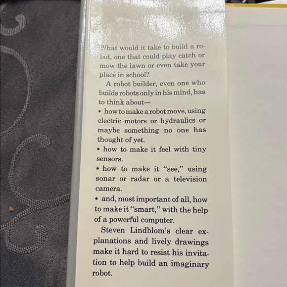 How to Build a Robot Book by Steven Lindblom, vintage rare find - Picture 3 of 6